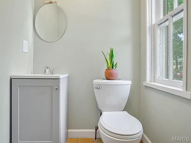1734 Seminary St, Alton, IL 62002 - bathroom featuring baseboards and vanity