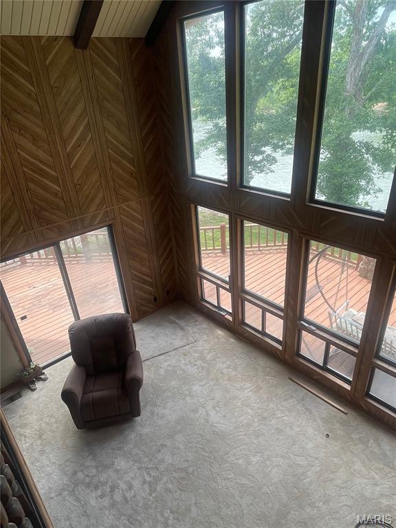 252 Trails End Way, Doniphan, MO 63935 - unfurnished sunroom featuring beam ceiling