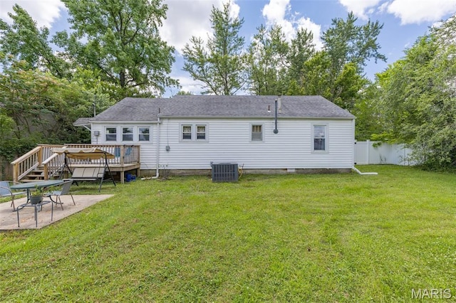 39 Pine St, Farmington, MO 63640 - rear view of property with a deck and a patio