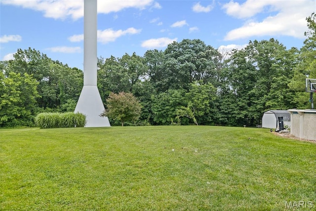 227 W Woodland Rdg, Valmeyer, IL 62295 - view of green lawn featuring a shed