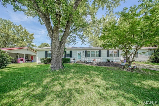 532 Christine St, St James, MO 65559 - ranch-style house featuring a front lawn