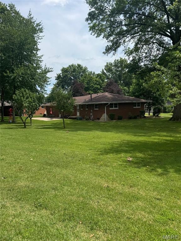 2103 Saint Michael Ct N, Highland, IL 62249 - photo 27