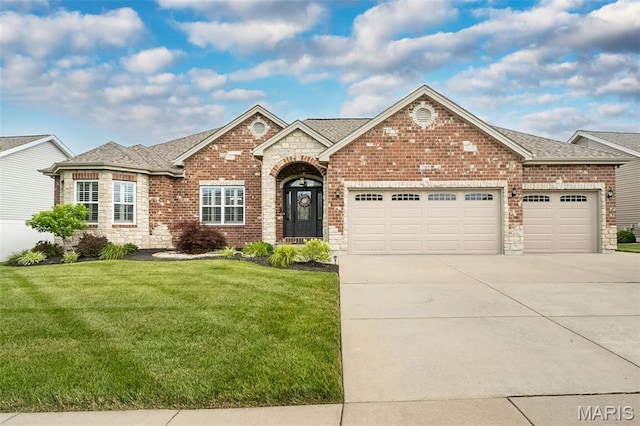 705 Chancellorsville Dr, Wentzville, MO 63385 - photo 1