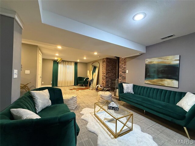 10755 Kennerly Rd, Sunset Hills, MO 63128 - living area with arched walkways and recessed lighting