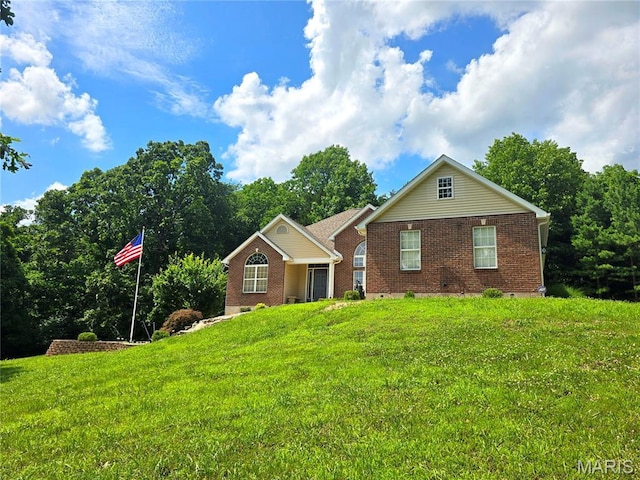 219 Sandstone Ct, Festus, MO 63028 - photo 1