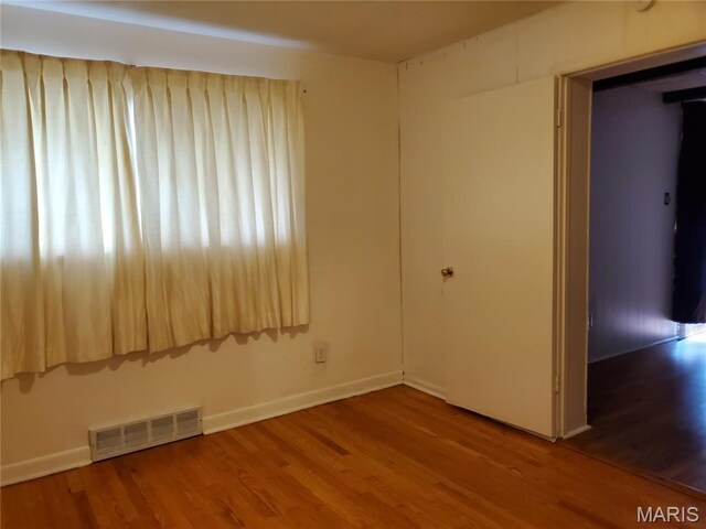 6635 Kenwood Dr, Northwoods, MO 63121 - photo 13