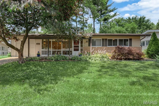 2265 Brook Dr, Florissant, MO 63033