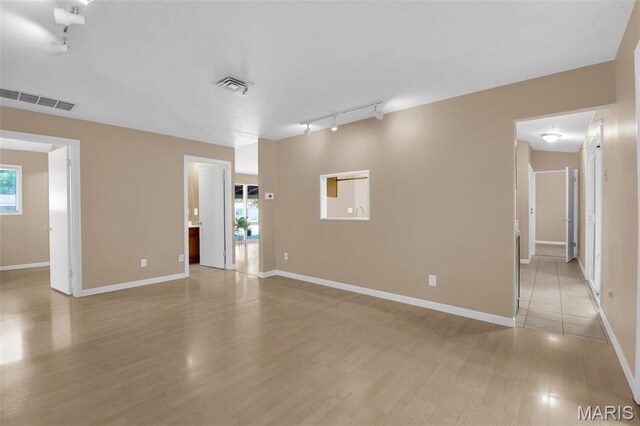 2265 Brook Dr, Florissant, MO 63033