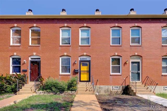 3452 Texas Ave, Saint Louis, MO 63118 - view of front facade with entry steps and brick siding