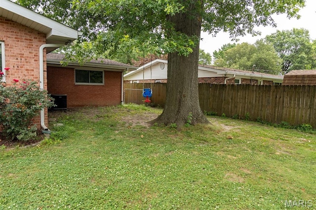 49 Bedford Dr, Belleville, IL 62226 - view of fenced backyard