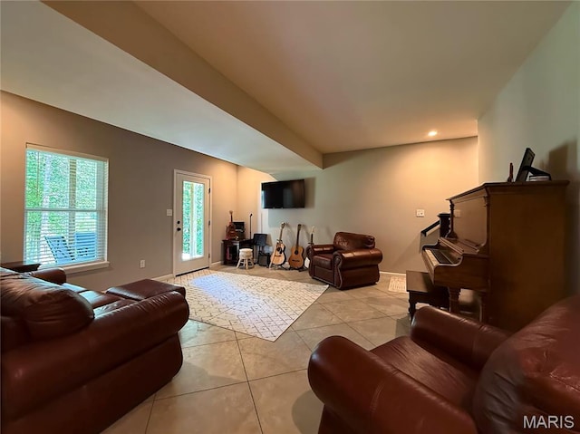 358 N Thomas St, De Soto, MO 63020 - living area featuring light tile patterned flooring and baseboards