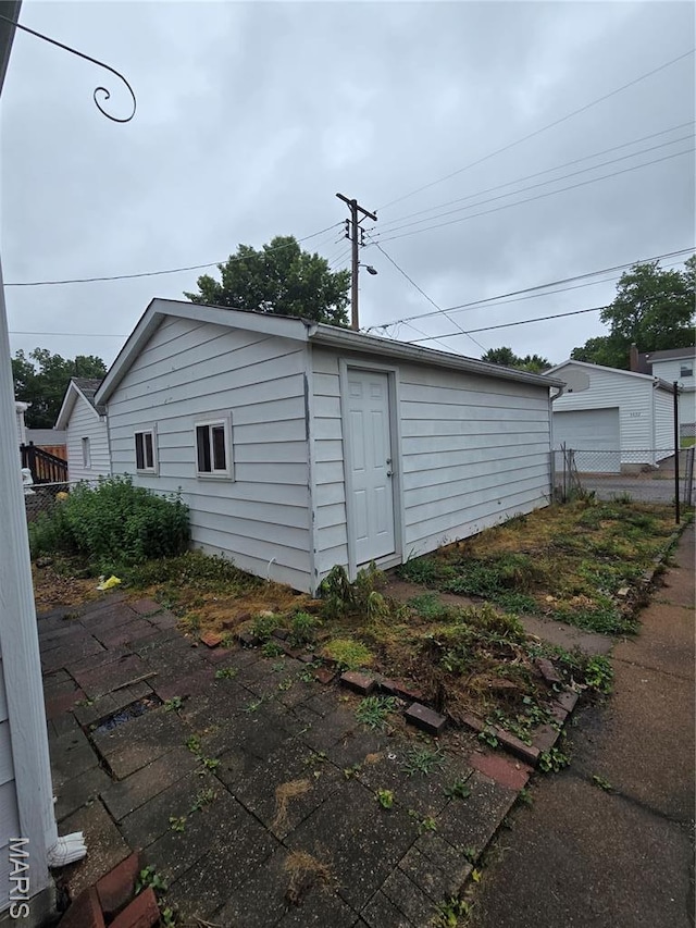 5425 Sunshine, Saint Louis, MO 63109 - view of outdoor structure