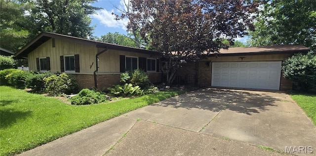 7 Milbrook Ln, Florissant, MO 63033 - photo 1