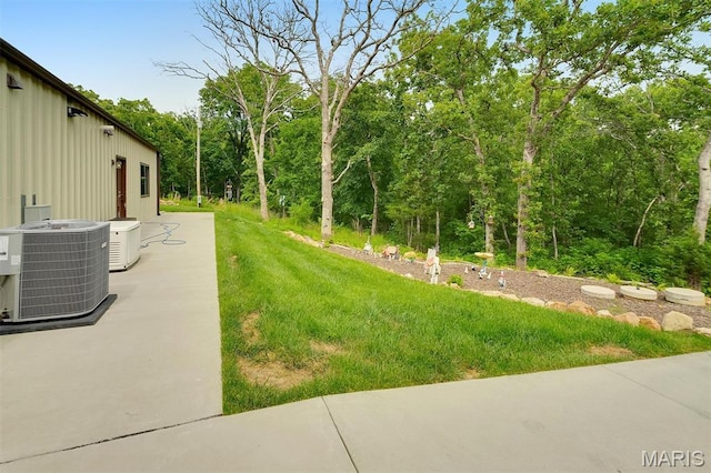 3204 Westwood Rd, Saint Clair, MO 63077 - view of grassy yard