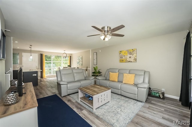 10233 Viscount Dr, Saint Louis, MO 63136