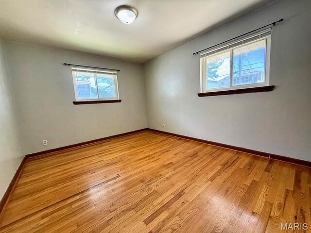 7108 Vermont Ave, Saint Louis, MO 63111 - photo 13