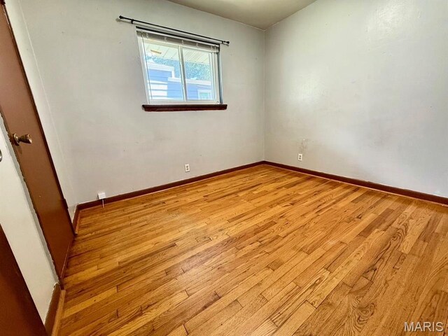 7108 Vermont Ave, Saint Louis, MO 63111 - photo 14