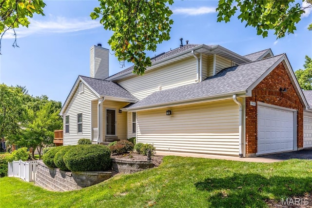 1905 King Arthur Ct, Maryland Heights Township, MO 63146 - traditional-style house with roof with shingles, a front yard, and a chimney