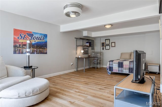 1905 King Arthur Ct, Maryland Heights Township, MO 63146 - bedroom featuring baseboards and light wood-type flooring