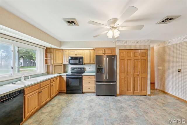 704 N Jackson St, Litchfield, IL 62056 - photo 15