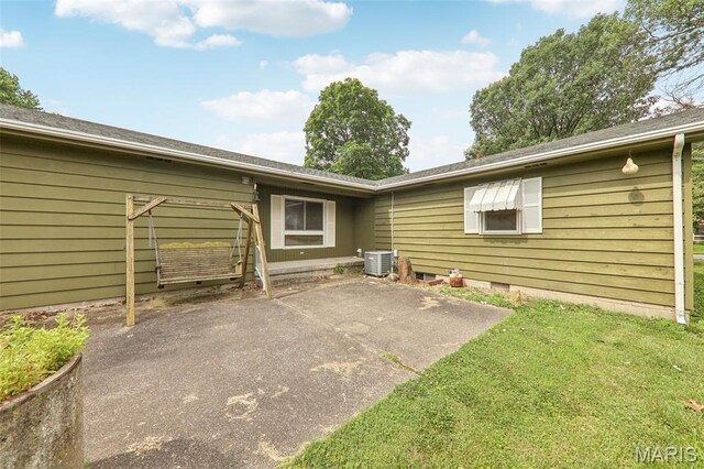 704 N Jackson St, Litchfield, IL 62056 - photo 26