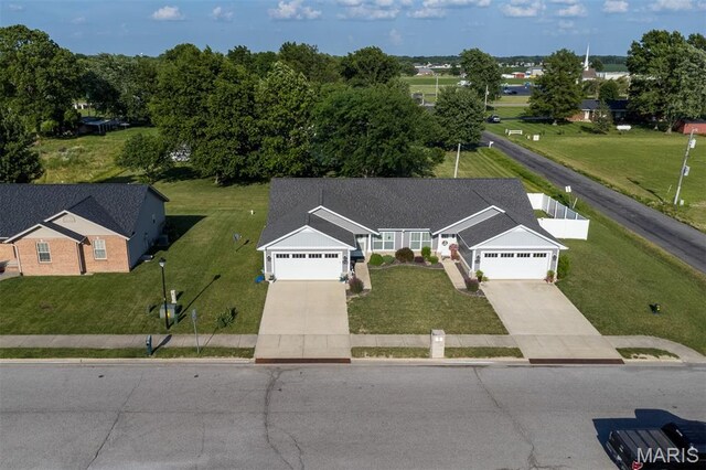 5 Willow Ln Unit B, Highland, IL 62249