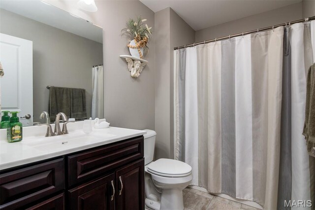 5 Willow Ln Unit B, Highland, IL 62249