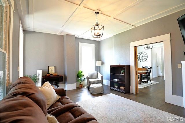512 S 5th St, De Soto, MO 63020 - living area featuring a chandelier and dark wood-type flooring