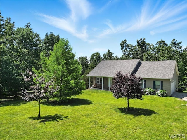 92 Lake Front Pt, Perryville, MO 63775 - view of front of house featuring a front lawn, covered porch, and a garage