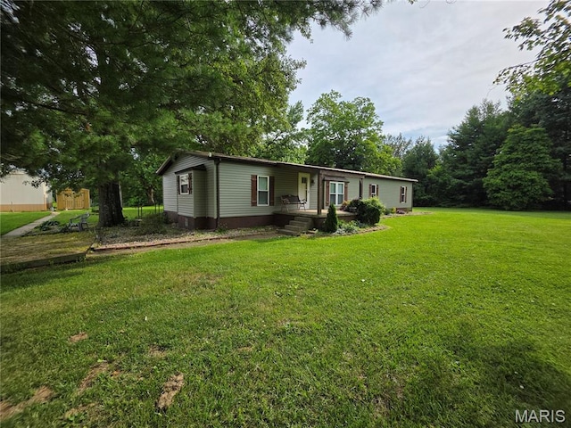 402 Il Route 143, Pocahontas, IL 62275 - manufactured / mobile home featuring a front lawn
