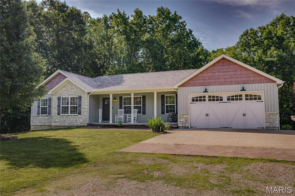1100 Natalie Dr, Bonne Terre, MO 63628 - photo 1
