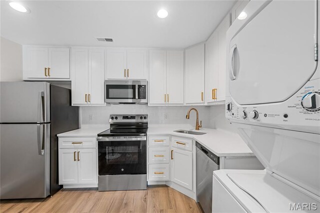 9165 Robin Ct, Saint Louis, MO 63144