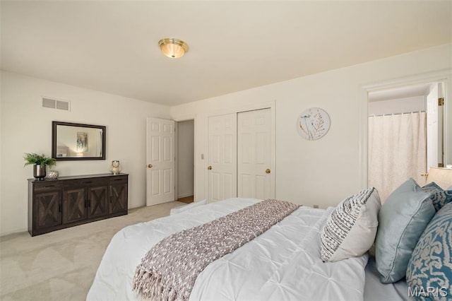 649 Westledge Ct, Des Peres, MO 63131 - bedroom featuring light colored carpet