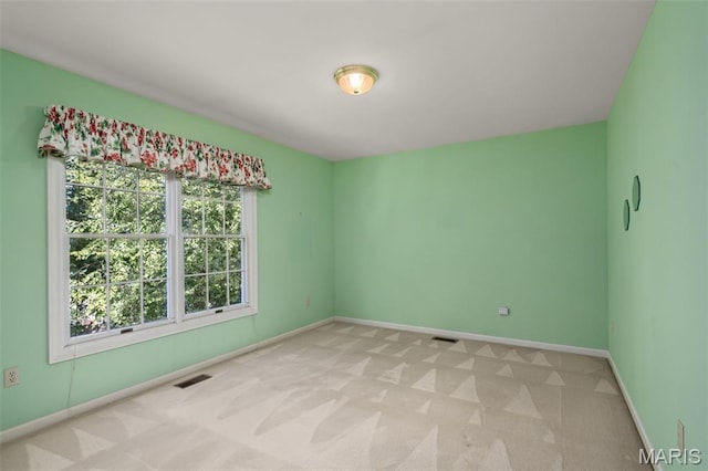 649 Westledge Ct, Des Peres, MO 63131 - carpeted spare room with baseboards