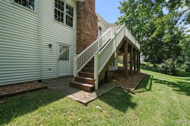 649 Westledge Ct, Des Peres, MO 63131 - view of side of property featuring a lawn and stairs