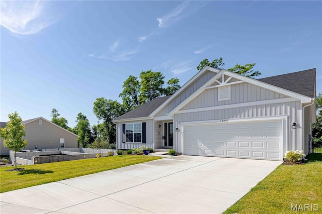 16805 River Stone Dr, Florissant, MO 63031