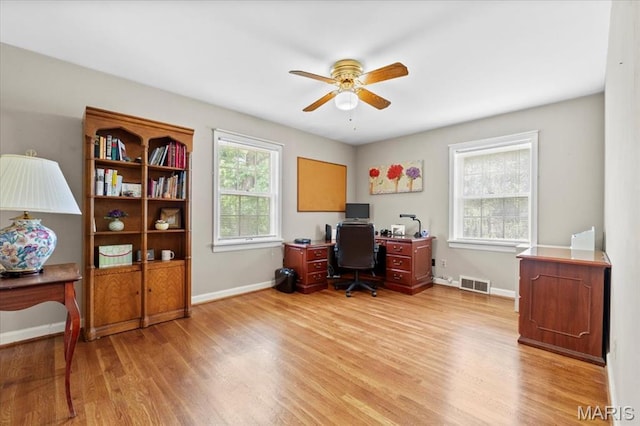 1843 Manor Hill Rd, Saint Louis, MO 63131 - office space featuring light wood finished floors and a ceiling fan