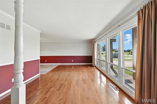 1467 Crystal Heights Rd, Crystal City, MO 63019 - unfurnished room featuring light wood-style floors and crown molding