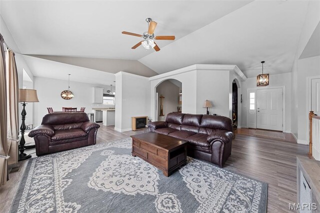 204 Stephen Trl, Wright City, MO 63390