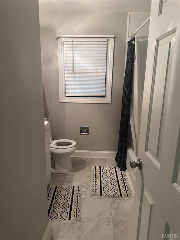 615 Florland Dr, Florissant, MO 63031 - photo 2