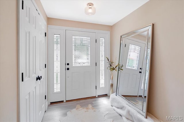 447 Maymont Dr, Ballwin, MO 63011 - entrance foyer with light wood finished floors