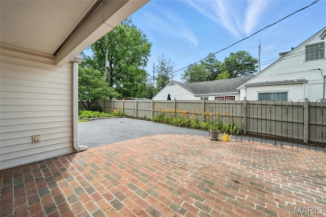 906 N Taylor Ave, Saint Louis, MO 63122 - view of patio / terrace