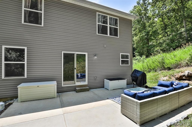 3375 Amber Heights Ln, Imperial, MO 63052 - back of house featuring an outdoor hangout area and a patio