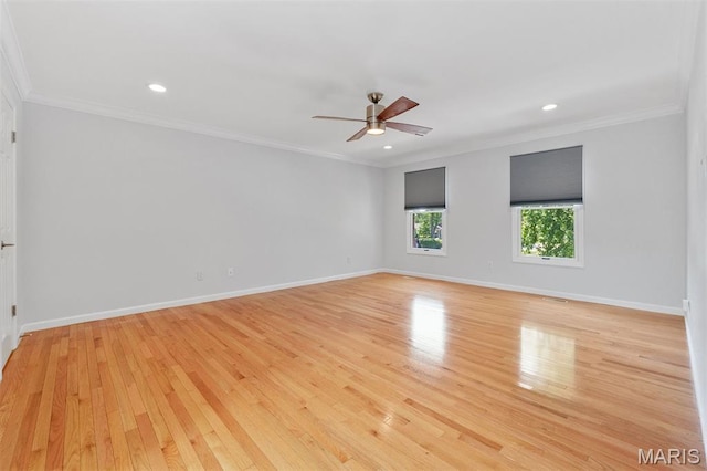 15747 Cedarmill Dr, Chesterfield, MO 63017 - unfurnished room with light wood-style floors, a ceiling fan, ornamental molding, and recessed lighting