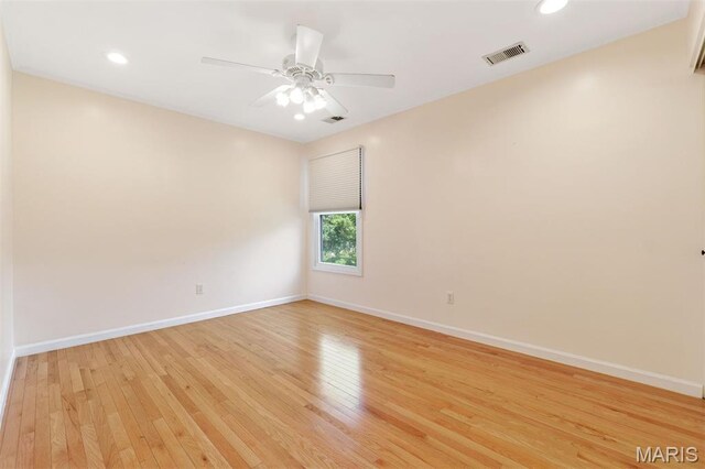 15747 Cedarmill Dr, Chesterfield, MO 63017 - empty room with light wood-style floors, a ceiling fan, and recessed lighting