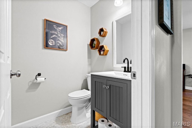 1026 Timber Creek Ln, Ofallon, IL 62269 - half bath with toilet and vanity