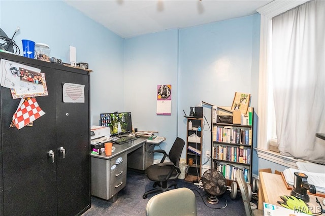 3815 N 20th St, Saint Louis, MO 63107 - view of carpeted office space