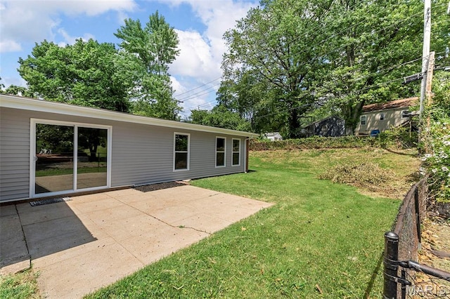 6822 Friarwood Dr, Saint Louis, MO 63134 - view of green lawn featuring a patio