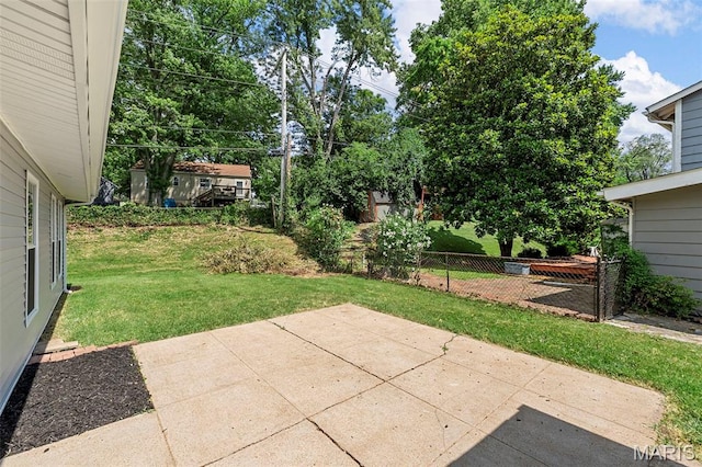 6822 Friarwood Dr, Saint Louis, MO 63134 - view of yard with a patio