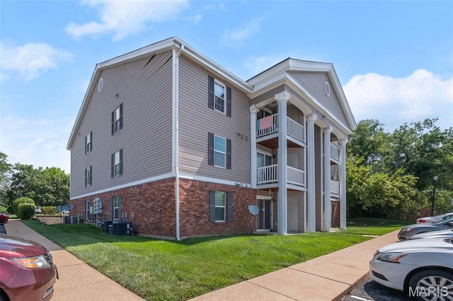 12114 Natural Bridge Rd Unit F, Bridgeton, MO 63044 - view of building exterior
